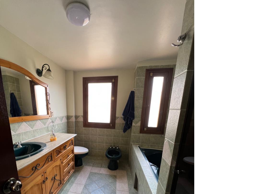 Casa en Achumani en La Paz 5 dormitorios 5 baños 2 parqueos Foto 42