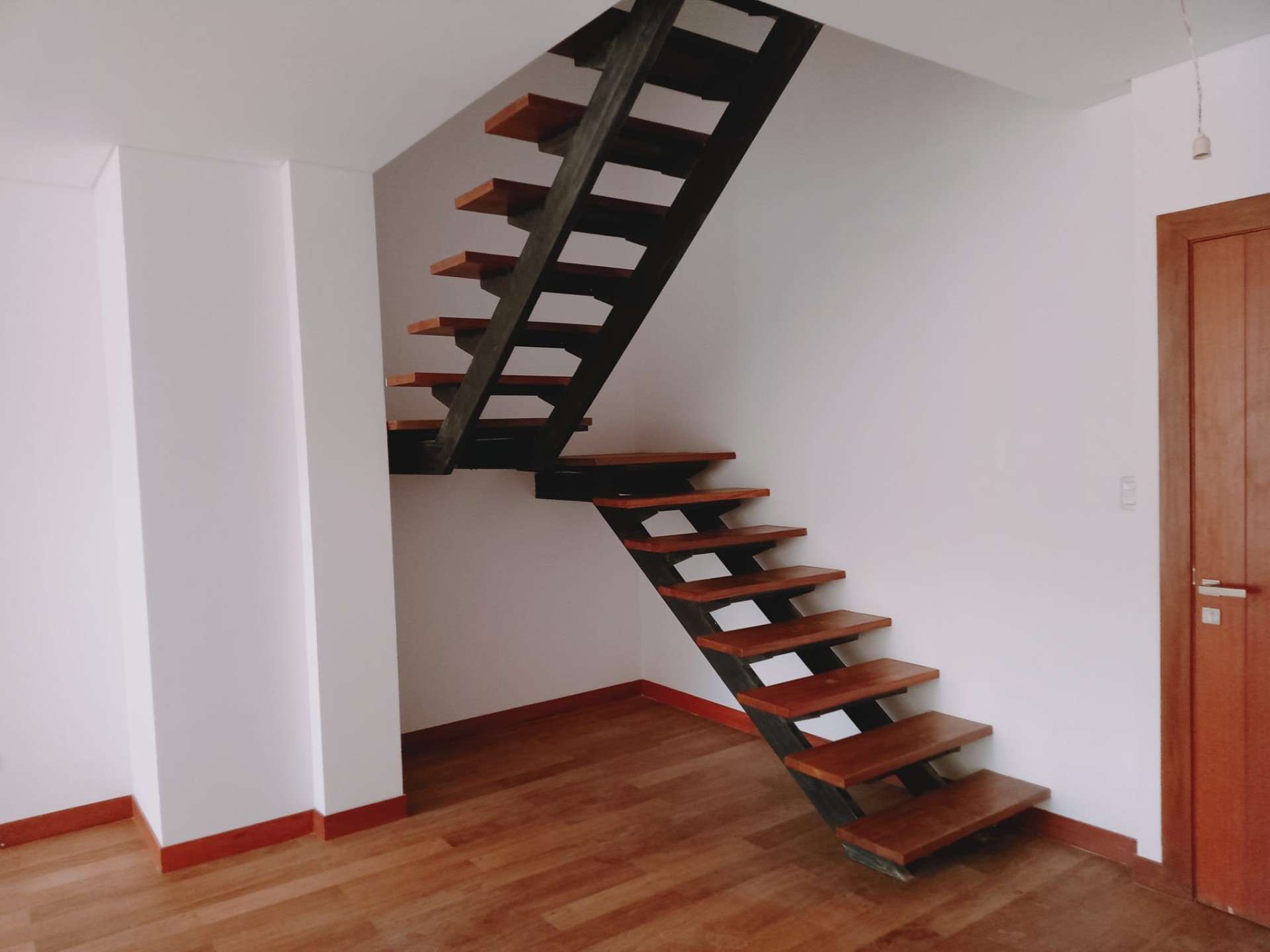 Departamento en Calacoto en La Paz 3 dormitorios 3 baños 1 parqueos Foto 8