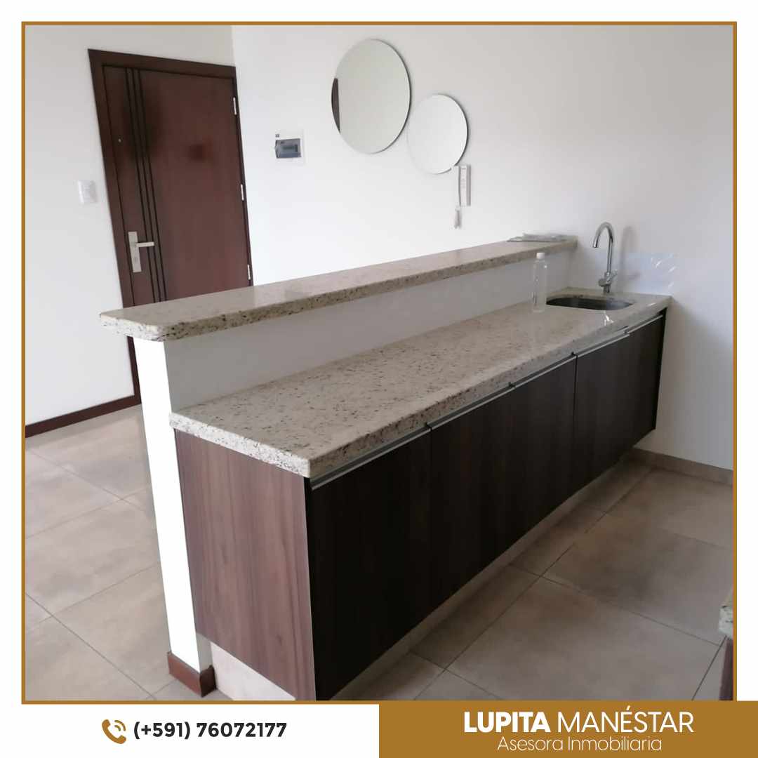 Departamento en Venta Zona Norte, casi, Av. Ovidio Barbery, entre Av.Banzer y Canal Isuto Entre 2° y 3° anillo. Foto 5