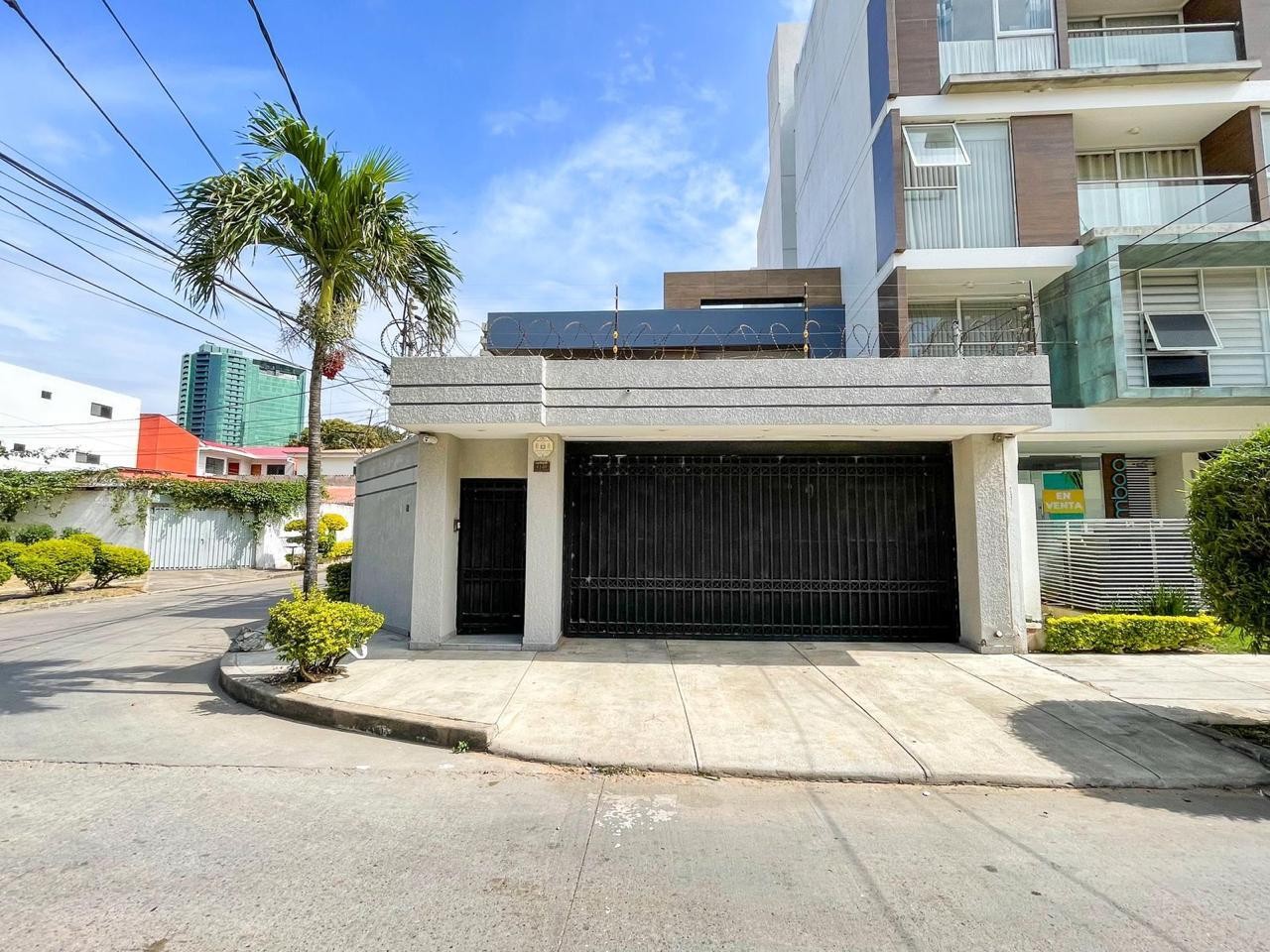 En Venta a $us 330,000 Foto 5
