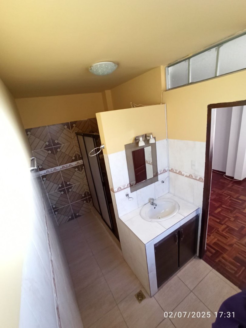 Departamento Los Robles #53, Zona los Almendros. Edificio mutifamiliar 