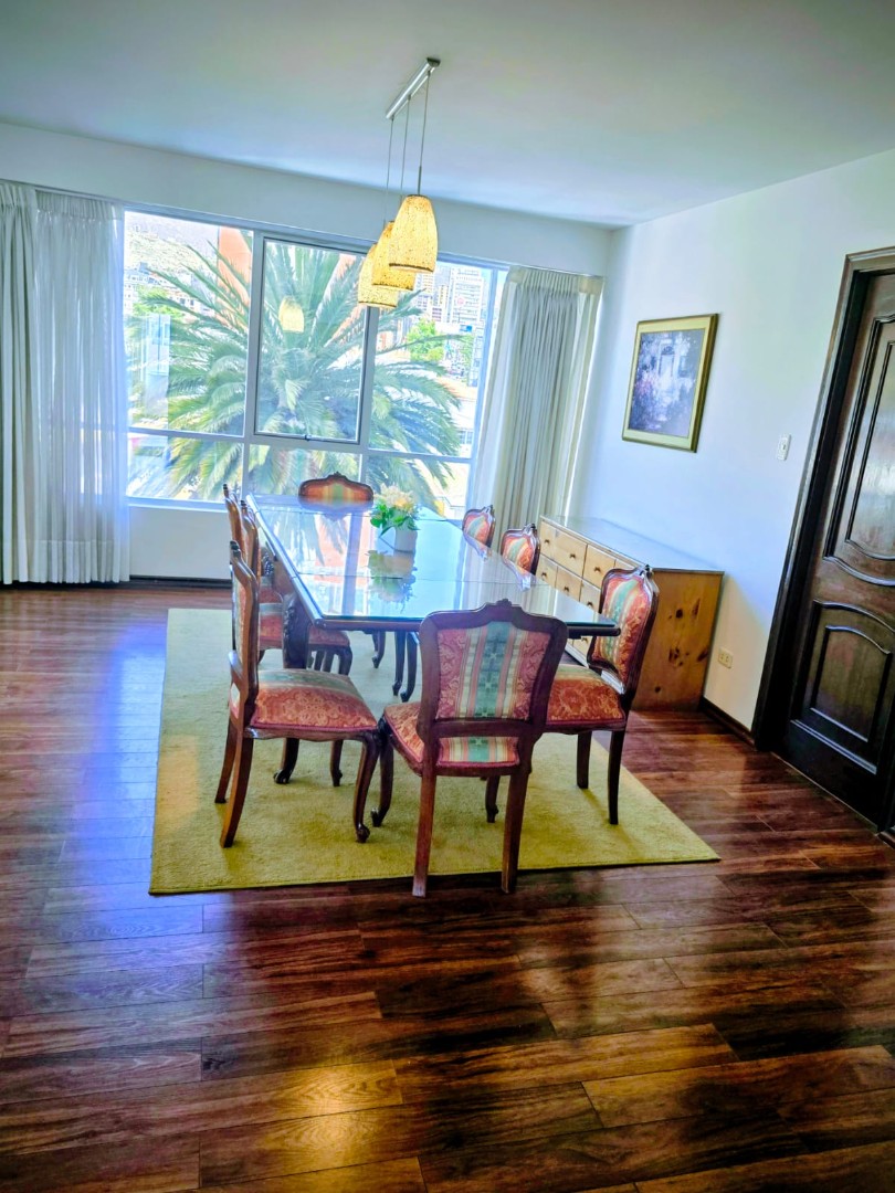 Departamento DEPARTAMENTO EN ALQUILER - AMOBLADO - CALACOTO - ZONA SUR DE LA PAZ Foto 2