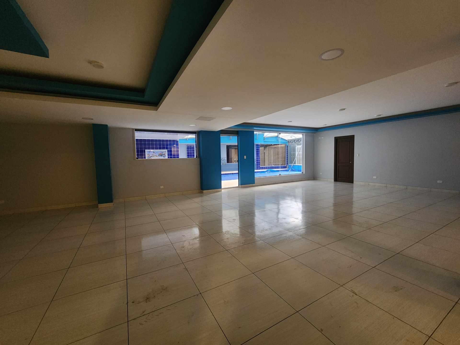 Departamento en Achumani en La Paz 2 dormitorios 2 baños 1 parqueos Foto 3