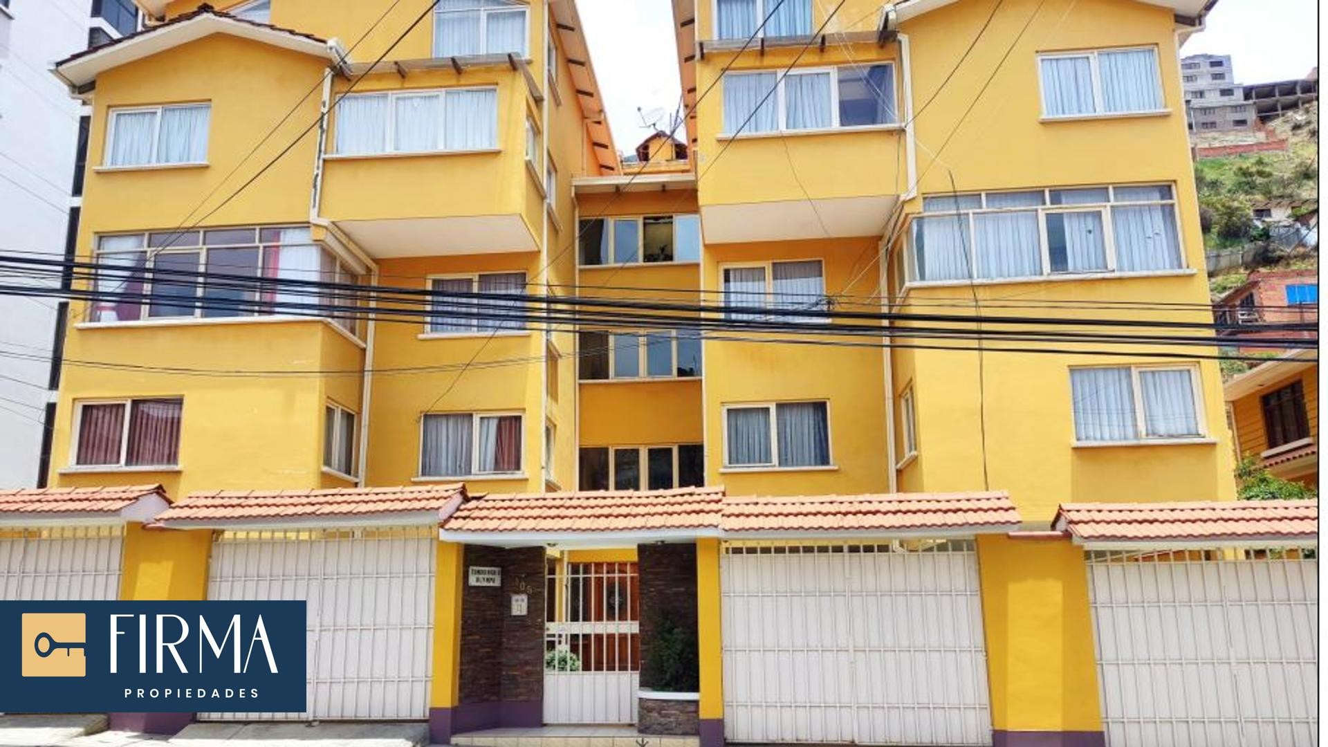 Departamento en Irpavi en La Paz 3 dormitorios 2 baños  Foto 1