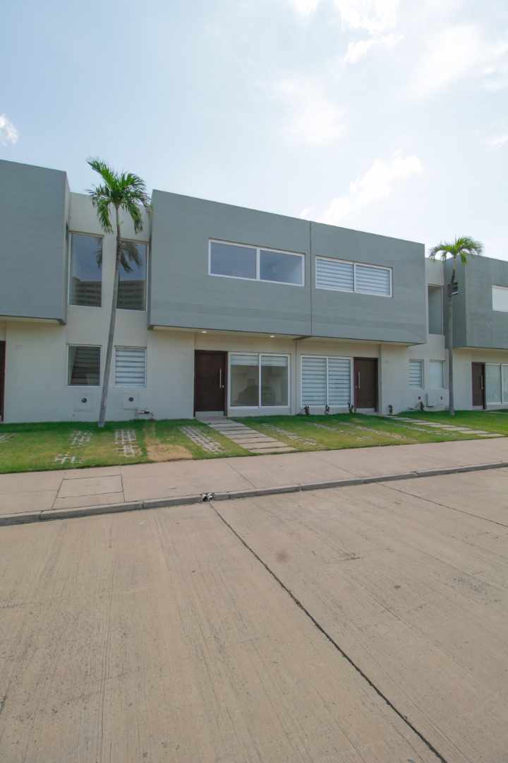 Casa en AlquilerCanal Pedro Velez 7mo anillo  Foto 1