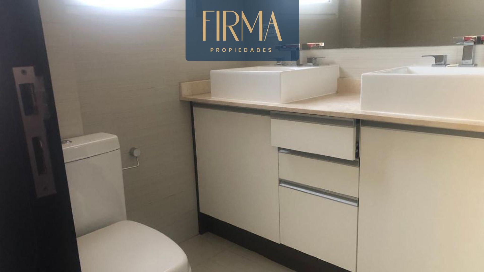 En Alquiler a $us 1,050 Foto 7