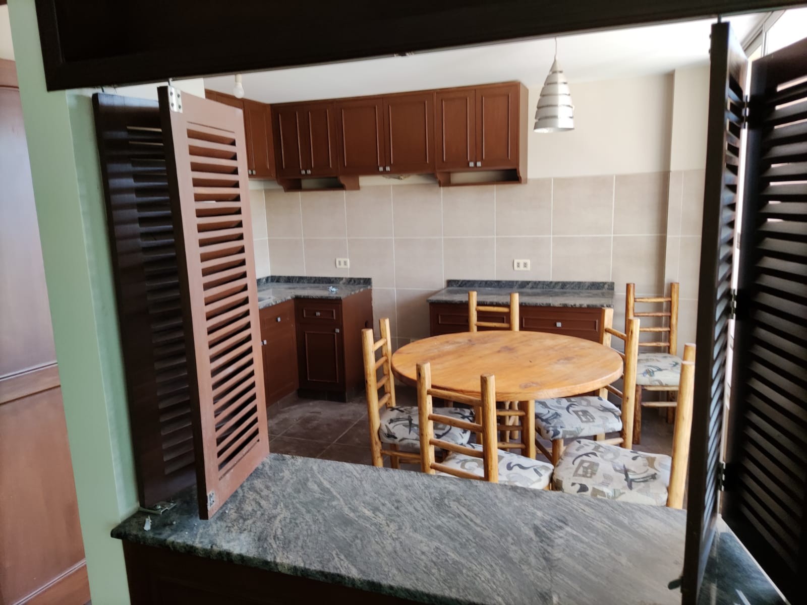 En Alquiler a $us 450 Foto 6