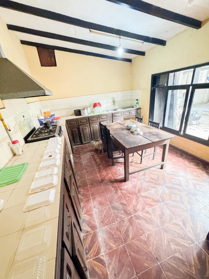 Casa en VentaZona este Avenida Brasil entre 2do y 3er anillo 5 dormitorios 3 baños 2 parqueos Foto 10