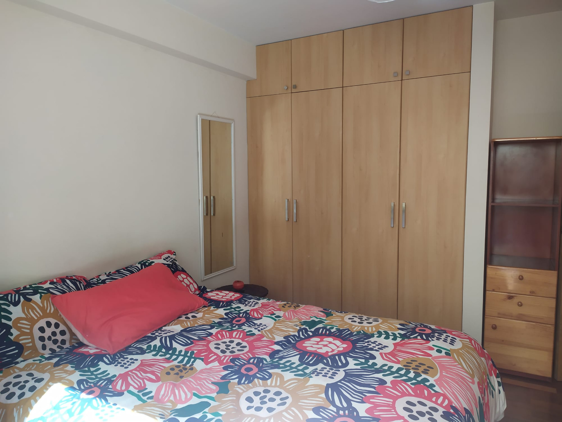 Departamento en AlquilerSOPOCACHI: Av Arce 2652, Edificio Mila, La Paz 1 dormitorios 1 baños  Foto 6