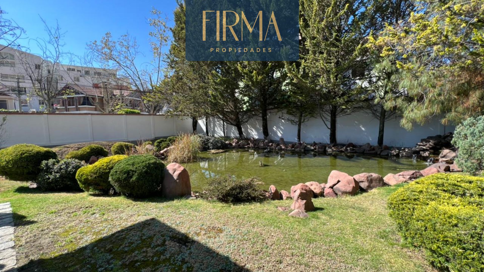 Casa en Achumani en La Paz 4 dormitorios 7 baños 5 parqueos Foto 8