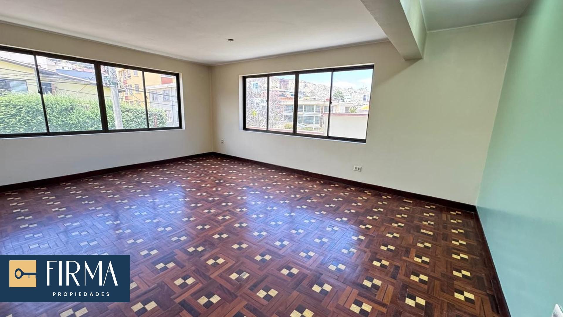 Casa en AlquilerCASA EN ALQUIER, ACHUMANI 4 dormitorios 6 baños 3 parqueos Foto 8