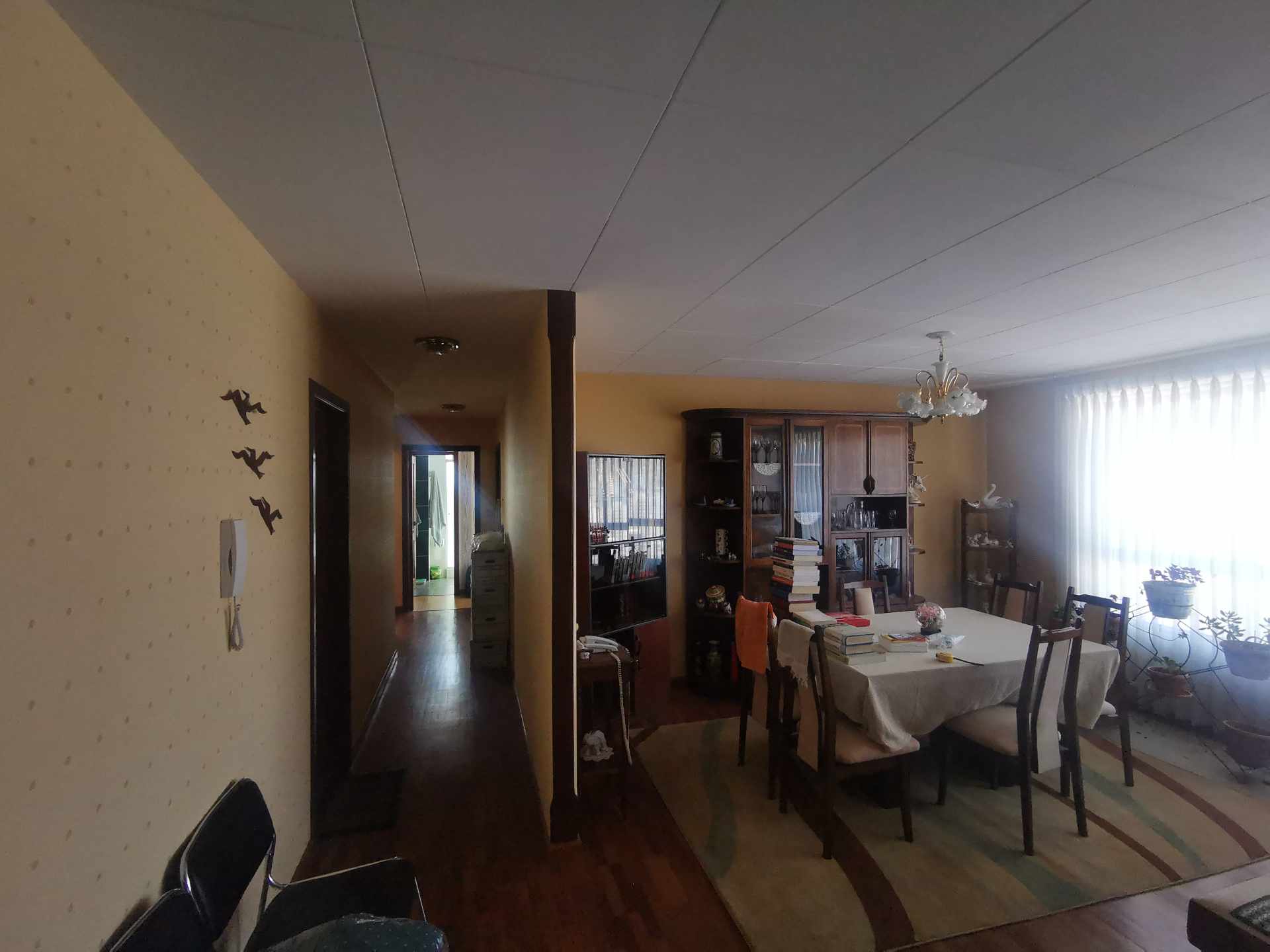 Departamento en Sopocachi en La Paz 3 dormitorios 4 baños 1 parqueos Foto 1