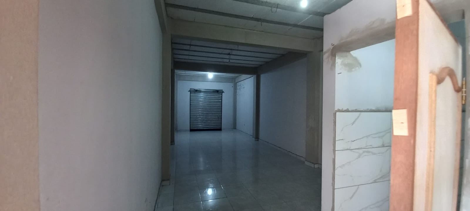 Local comercial URB. LAS PIEDADES, ZONA PAMPA DE LA ISLA, SANTA CRUZ  Foto 7