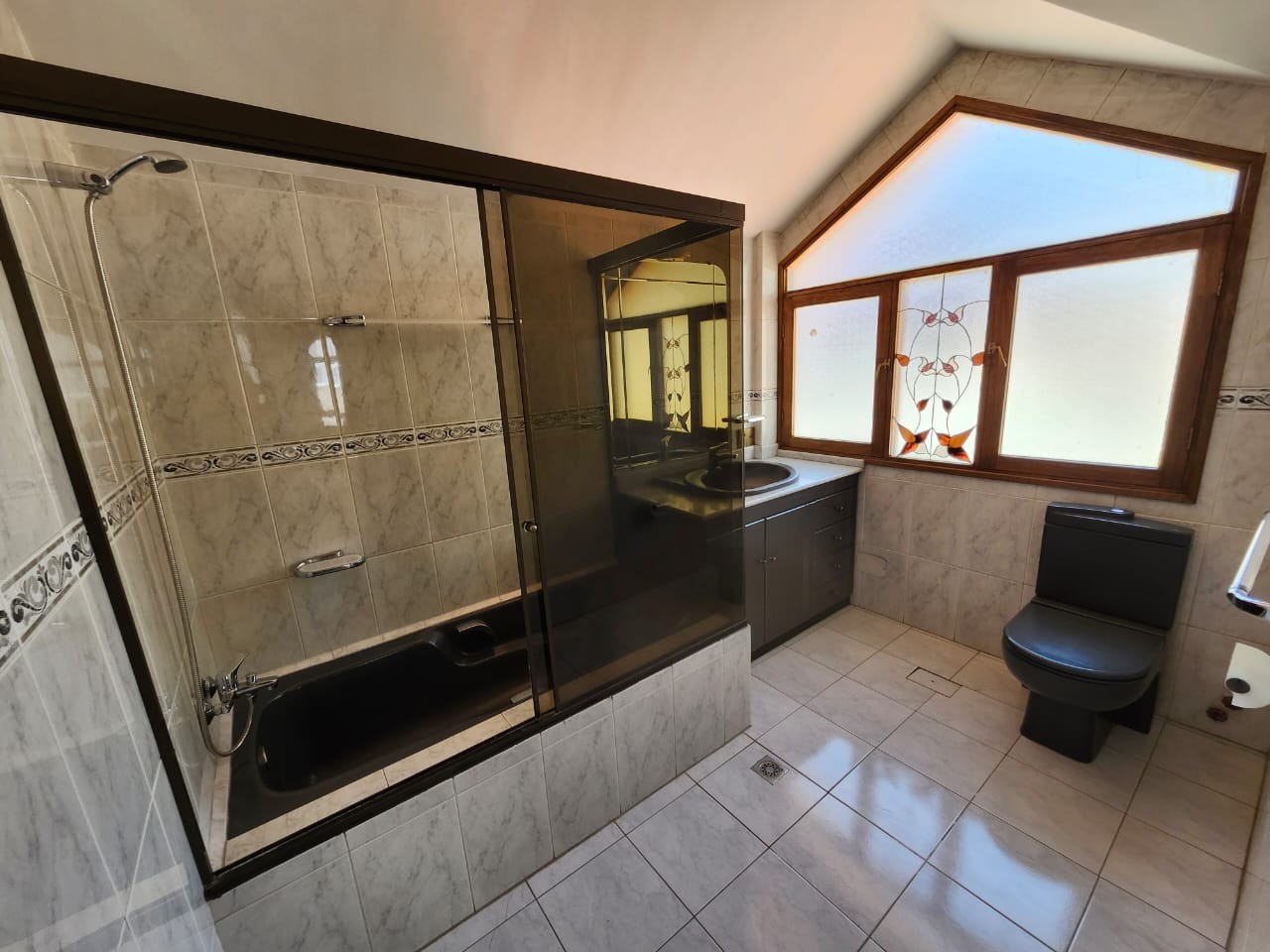En Alquiler a Bs 24,500 Foto 20