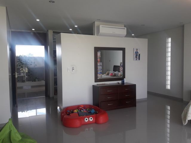 En Venta a $us 1,100,000 Foto 17