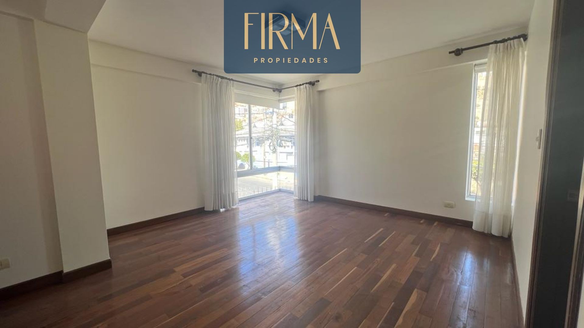 En Alquiler a $us 1,500 Foto 4