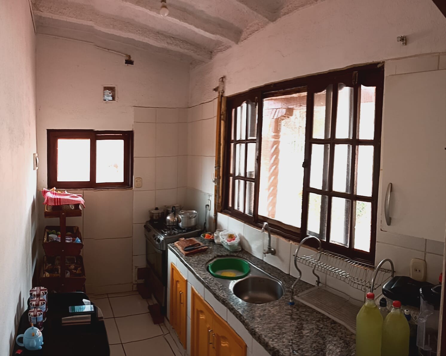 Casa en VentaURB TOBOROCHI ZONA SUR CALLLE EL NOGAL ; Líneas De Micro 1, 115, 116, 77, 78, 120
zona Sur
colinda Con Barrio El Caminero / Blooming / Las Amaericas / El Paraiso 3 dormitorios 1 baños 2 parqueos Foto 11