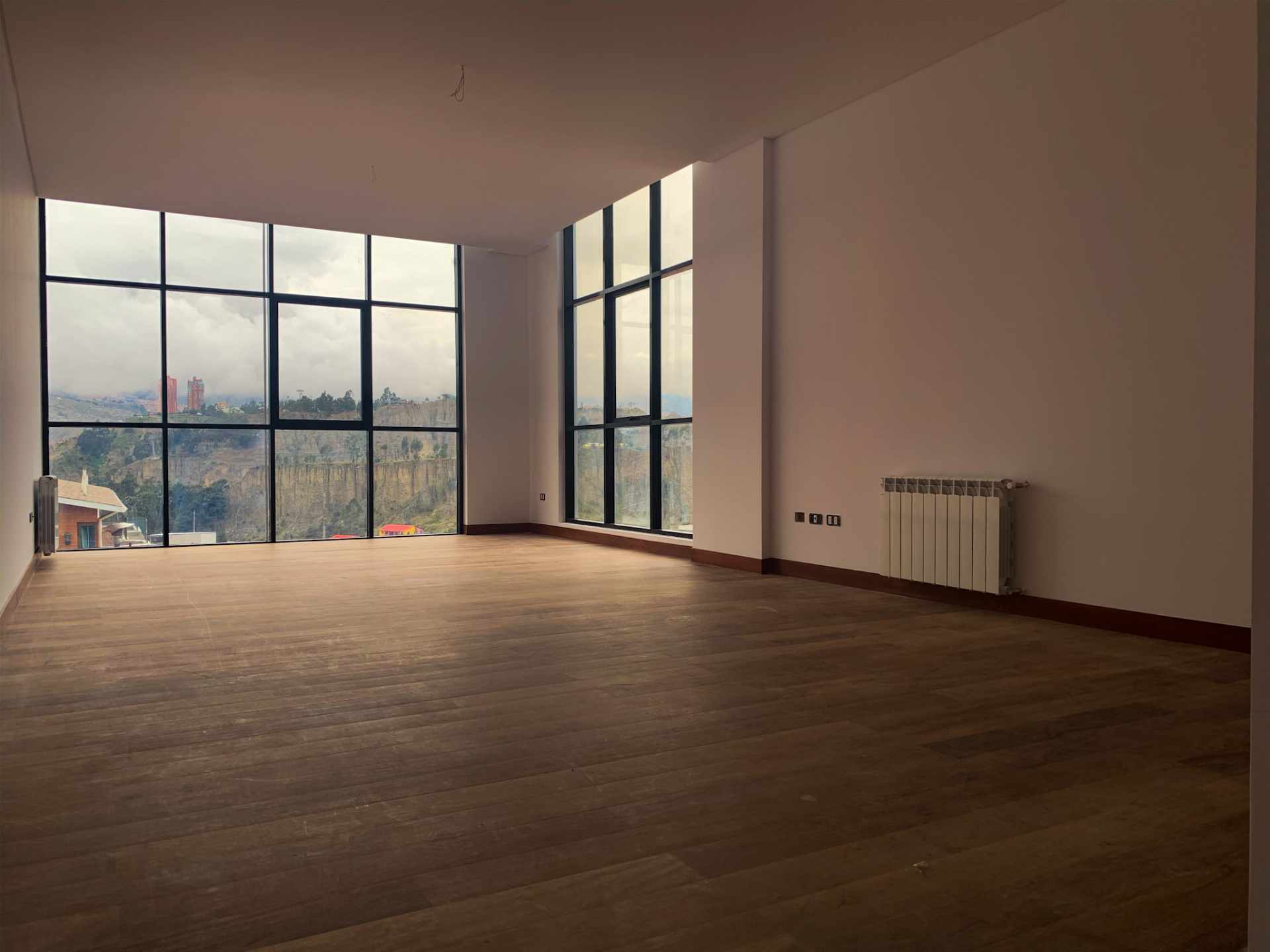 Departamento TORRE 1555 - Av. Gral. Inofuentes entre 21 y 22 de Calacoto. A una cuadra de San Miguel Foto 9