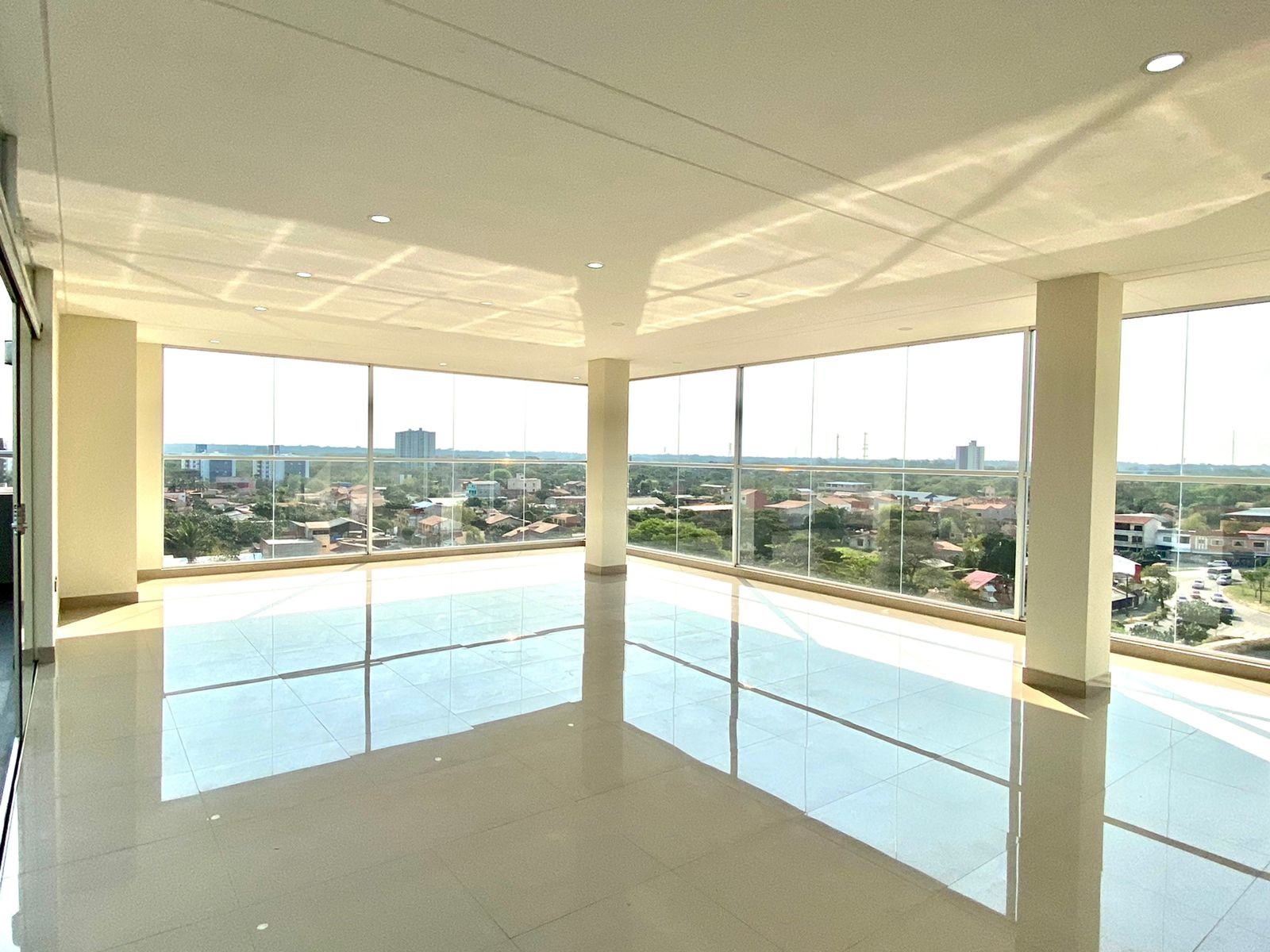 Departamento en Entre 3er y 4to anillo Oeste en Santa Cruz de la Sierra 1 dormitorios 1 baños  Foto 12