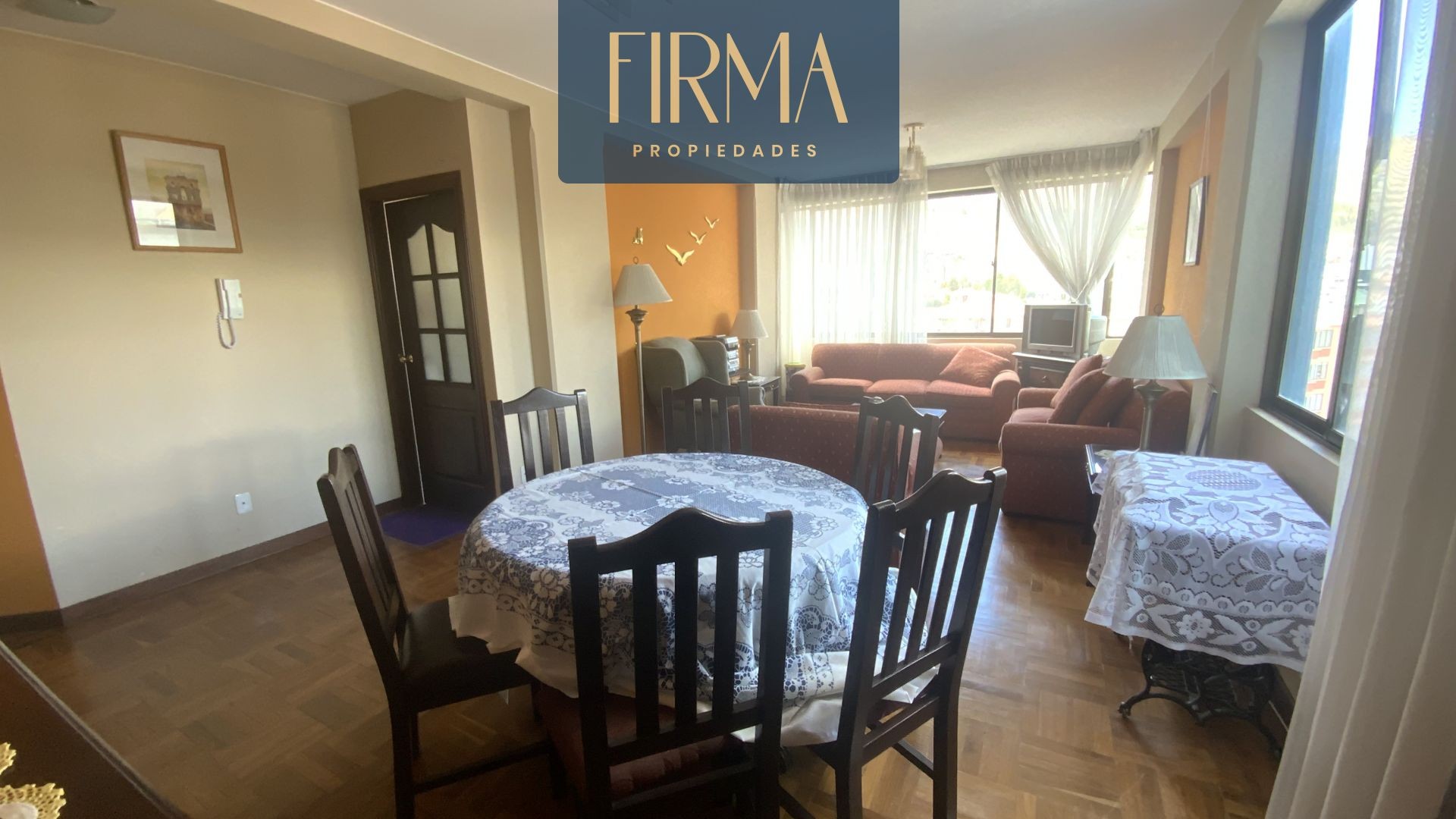 Departamento en VentaLOS PINOS 3 dormitorios 4 baños 1 parqueos Foto 1