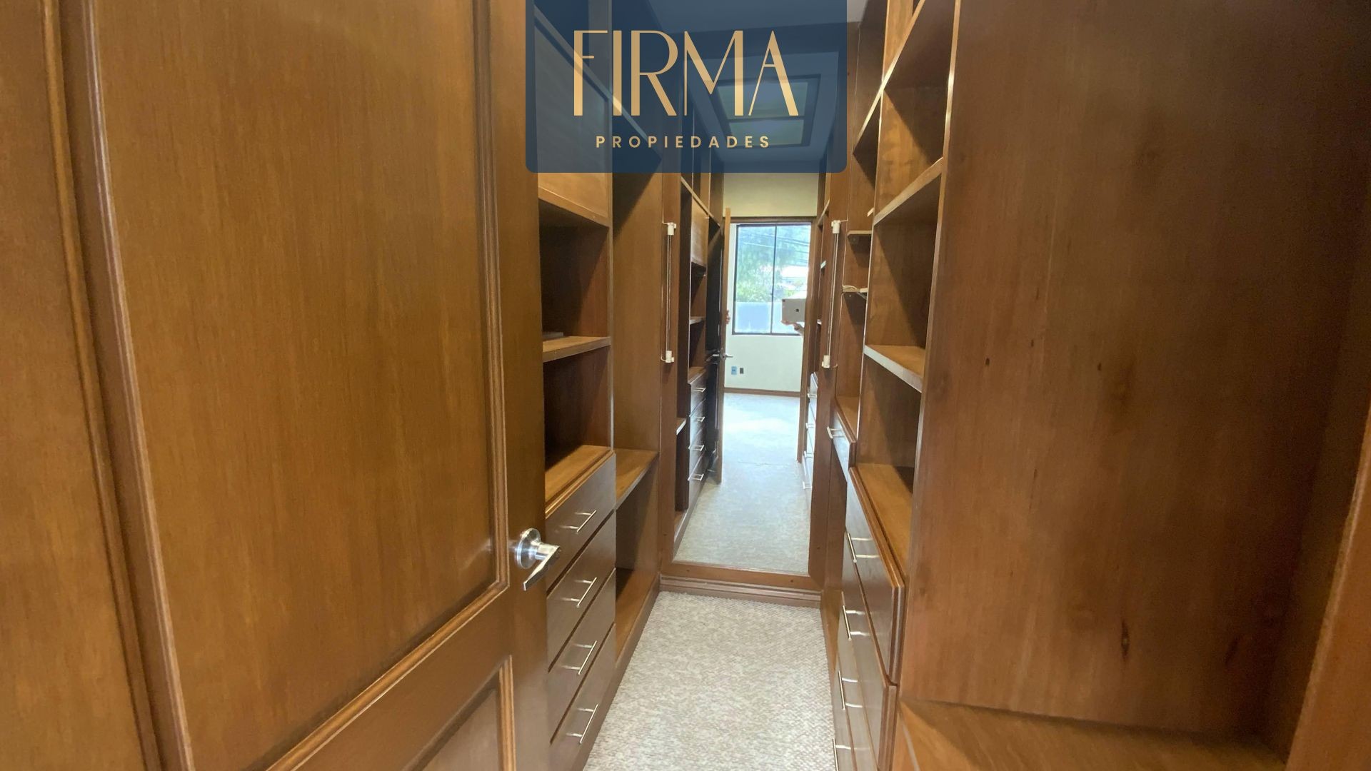 Departamento en AlquilerCalle 32. Av The Strongest Foto 5