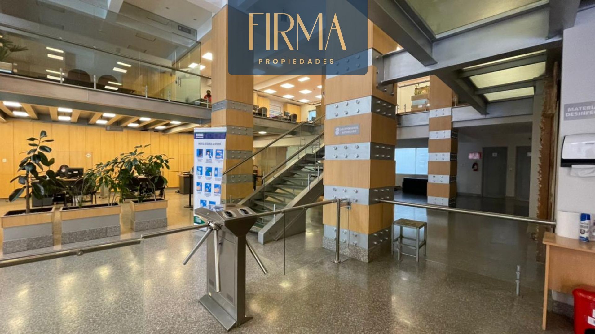 En Venta a $us 8,000,000 Foto 2