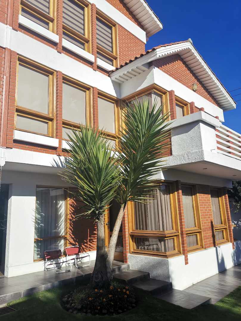 Casa Calle 27A número 20,Los Pinos.  Foto 5