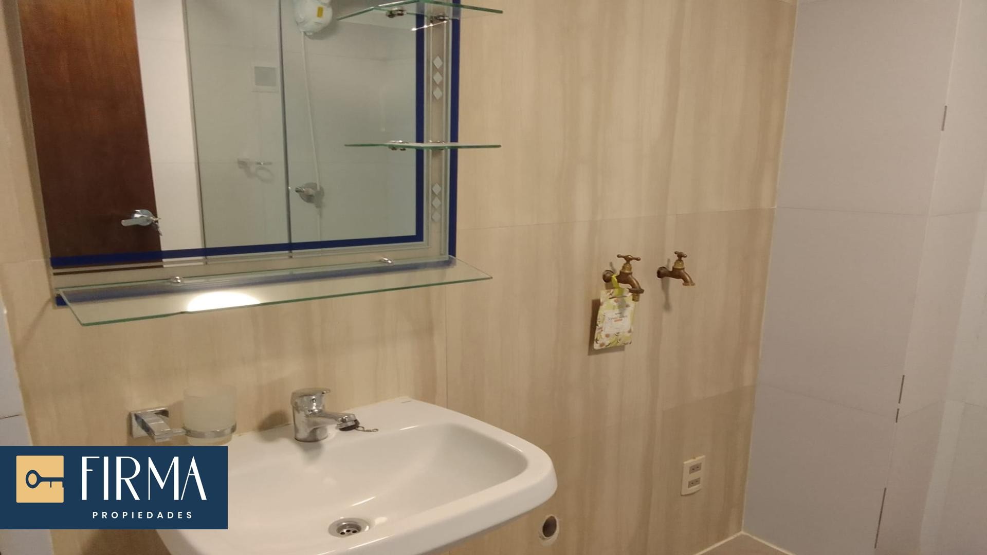 Departamento en AlquilerDEPARTAMENTO EN ALQUILER, CALACOTO 1 dormitorios 1 baños 1 parqueos Foto 2