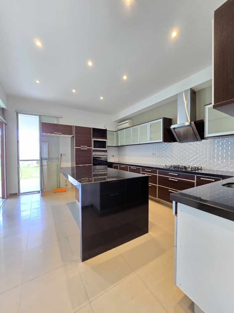 Casa en AlquilerCONDOMINIO VILLA TOSCANA, RADIAL 26 Foto 5