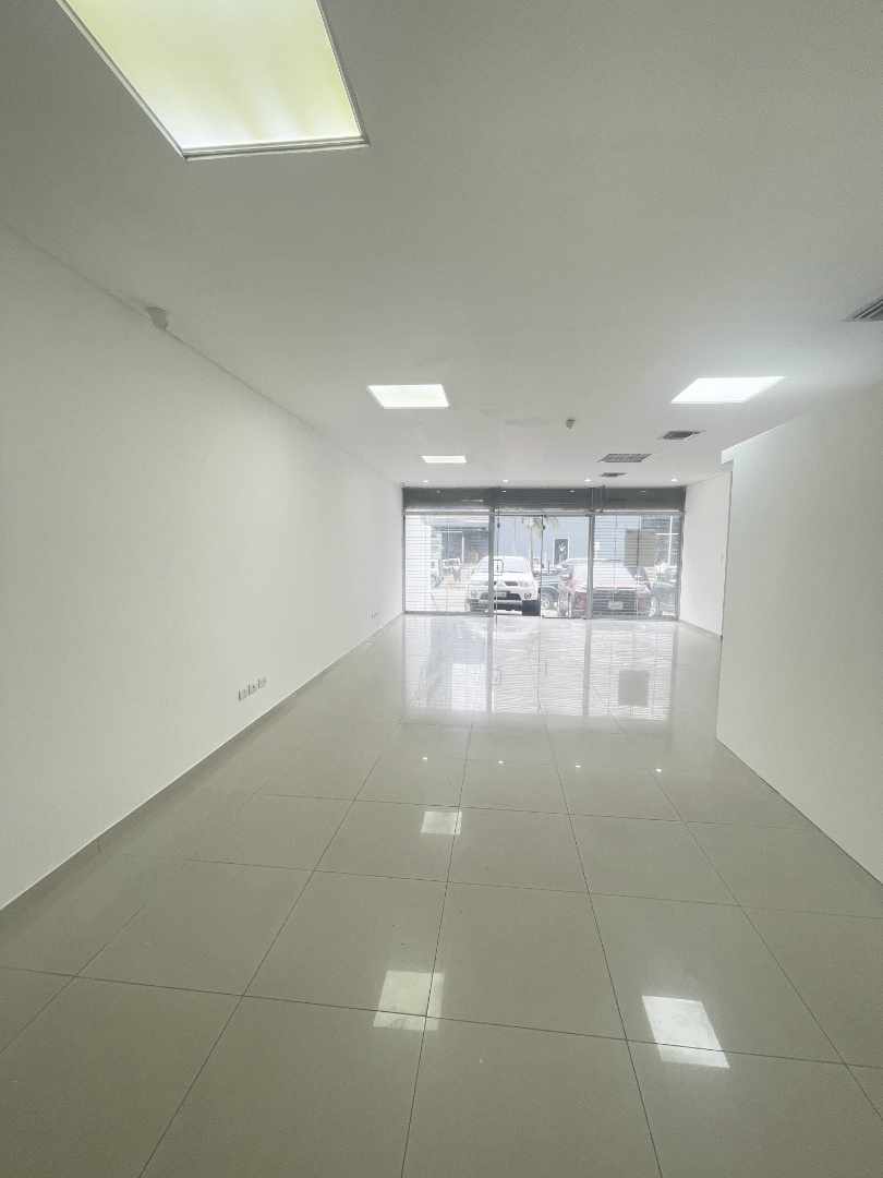 Local comercial en AlquilerCalle rene moreno 579 Foto 2