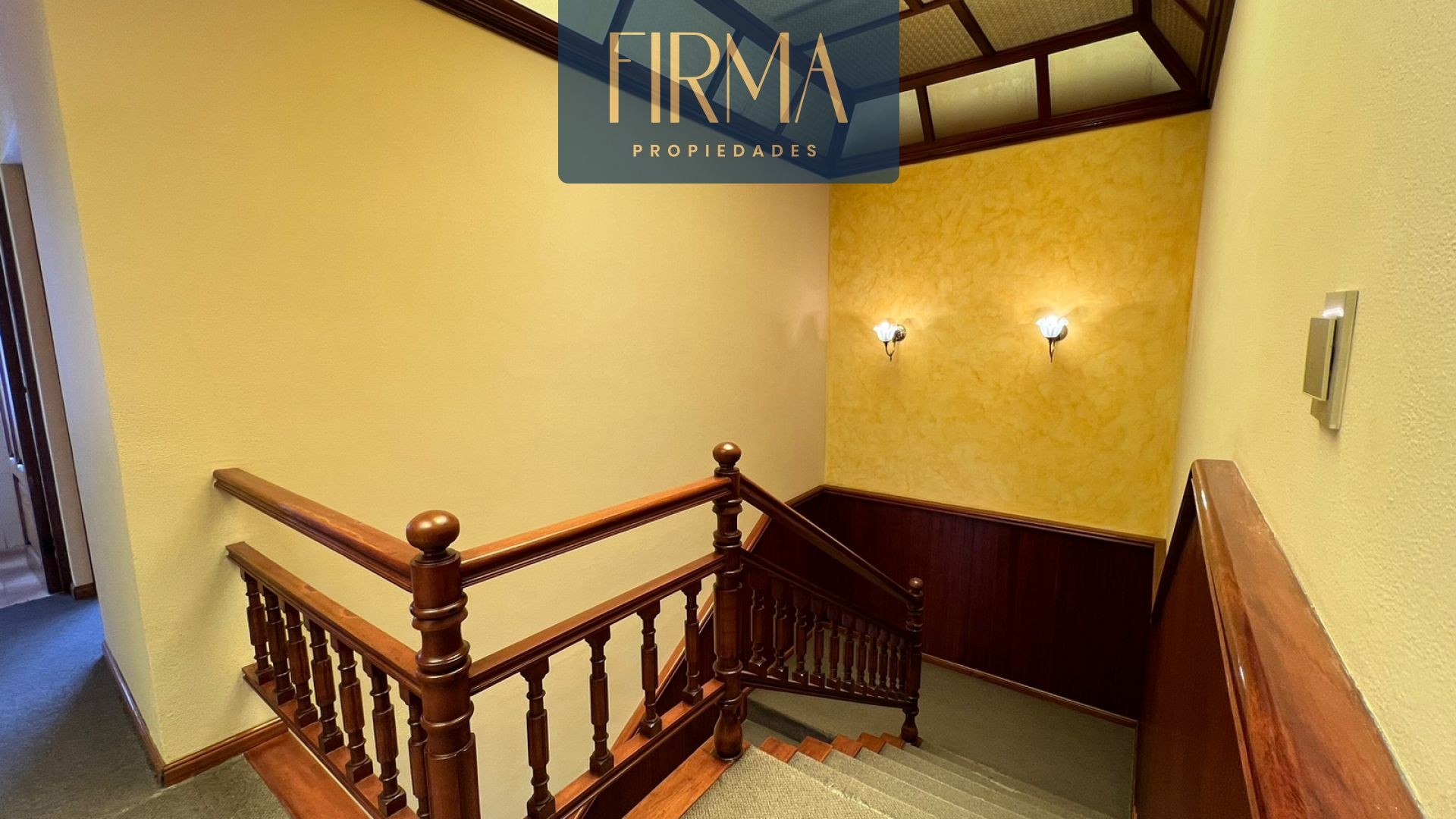 Casa en AlquilerIRPAVI CALLE 7 3 dormitorios 4 baños 1 parqueos Foto 1