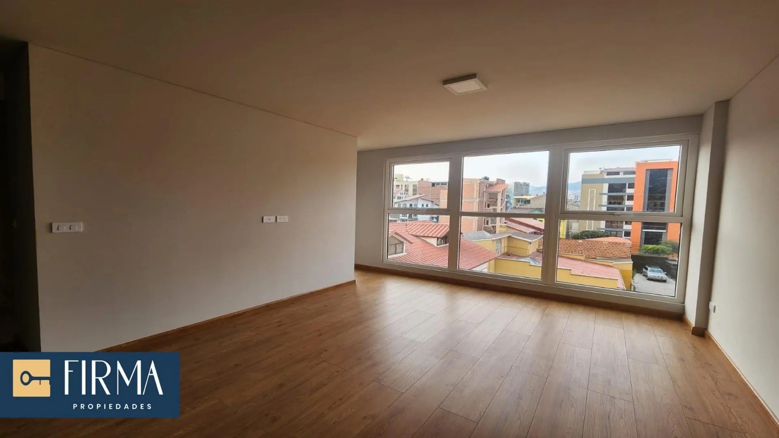 Departamento en AlquilerDEPARTAMENTO EN ALQUILER EN SOPOCACHI 1 dormitorios 1 baños 1 parqueos Foto 1