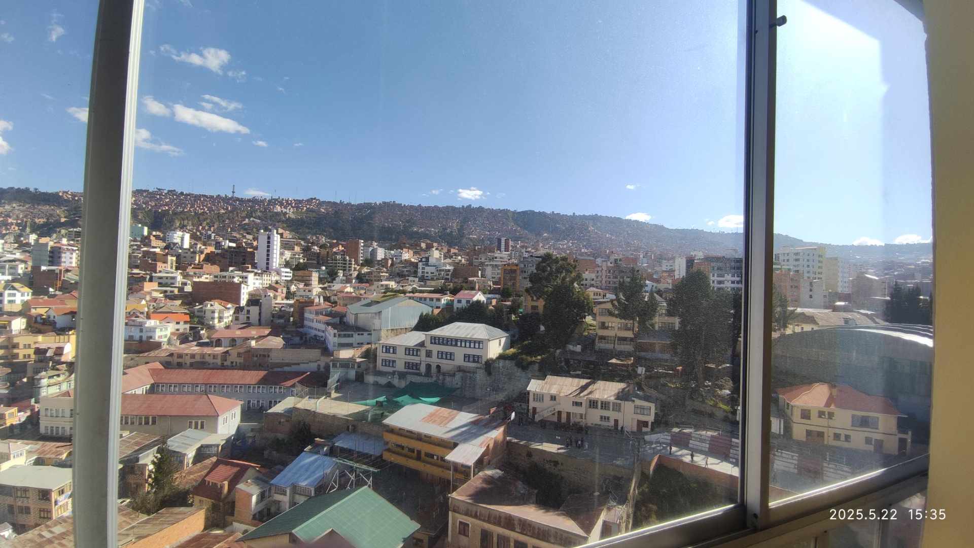 Departamento en Sopocachi en La Paz 4 dormitorios 3 baños 1 parqueos Foto 3