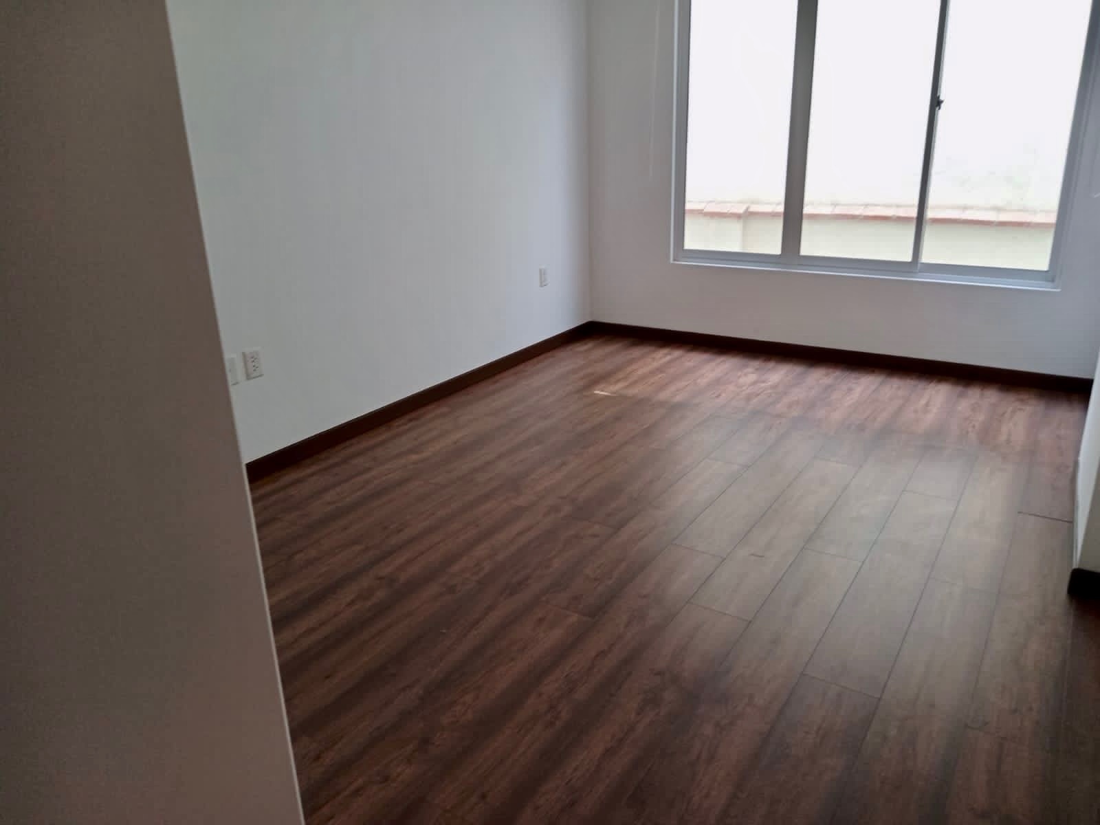 En Alquiler a $us 700 Foto 11