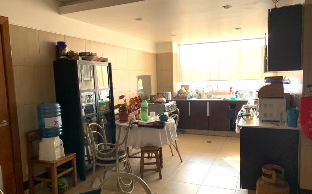 Departamento en AlquilerAv. Alto Costanera, entre la 28 y 29 4 dormitorios 4 baños 2 parqueos Foto 8