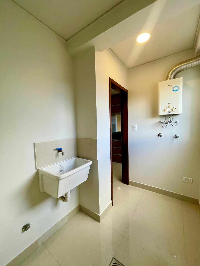 En Venta a $us 100,000 Foto 12