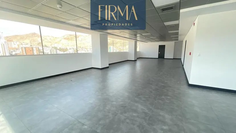Oficina OFICINA EN ALQUILER A ESTRENAR EN CALACOTO Foto 9