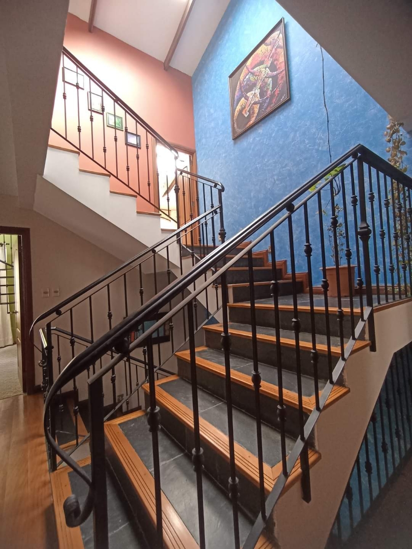 Casa en Irpavi en La Paz 4 dormitorios 5 baños 3 parqueos Foto 13