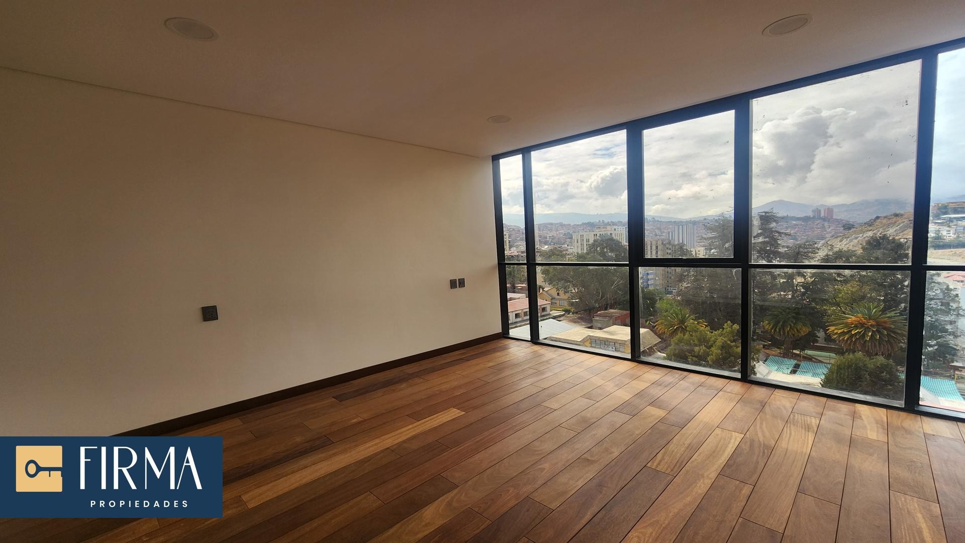 Departamento en VentaDEPARTAMENTO DUPLEX EN VENTA A ESTRENAR CON TERRAZA PRIVADA EN OBRAJES 4 dormitorios 5 baños 1 parqueos Foto 9
