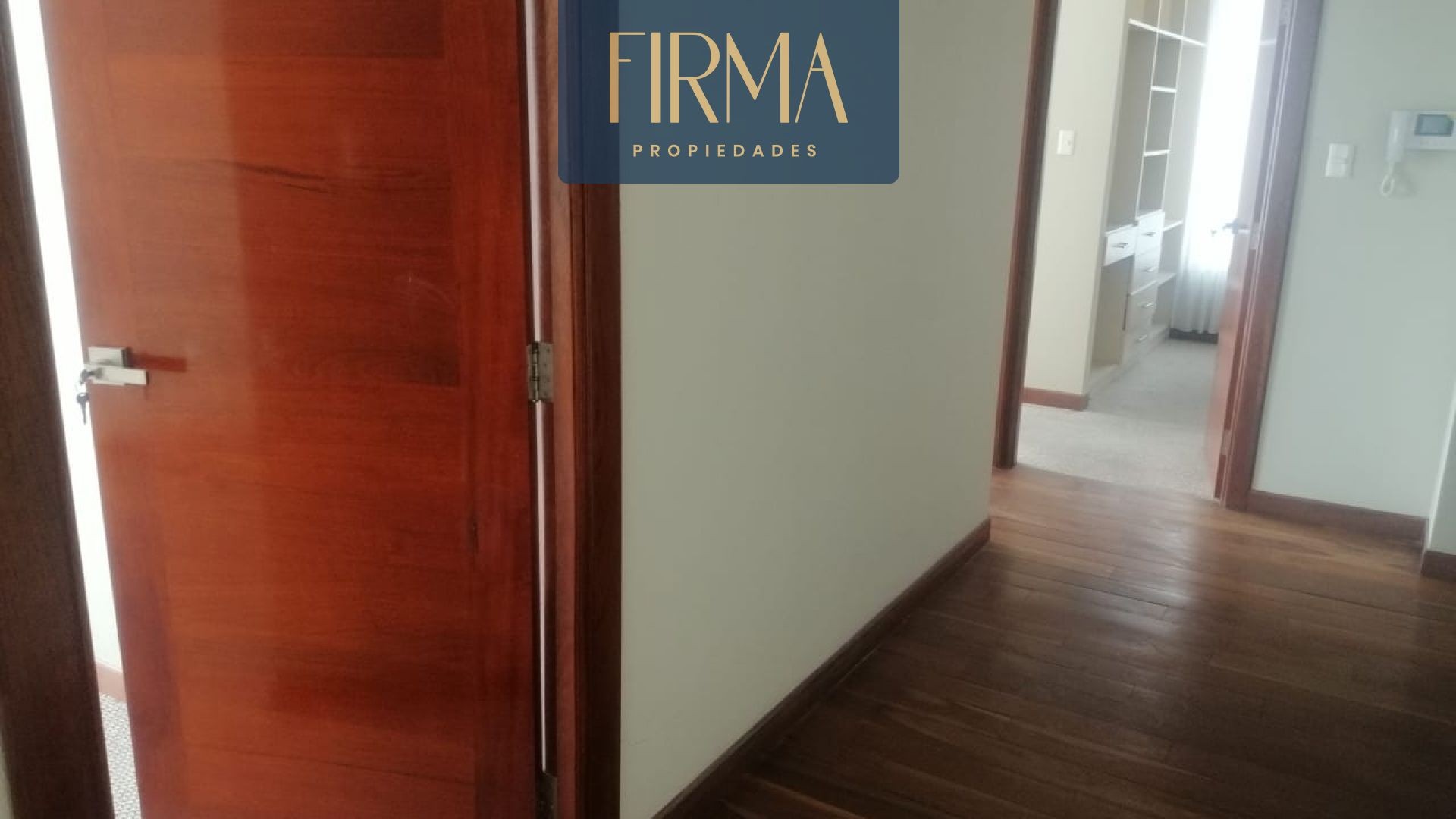 En Alquiler a $us 650 Foto 3