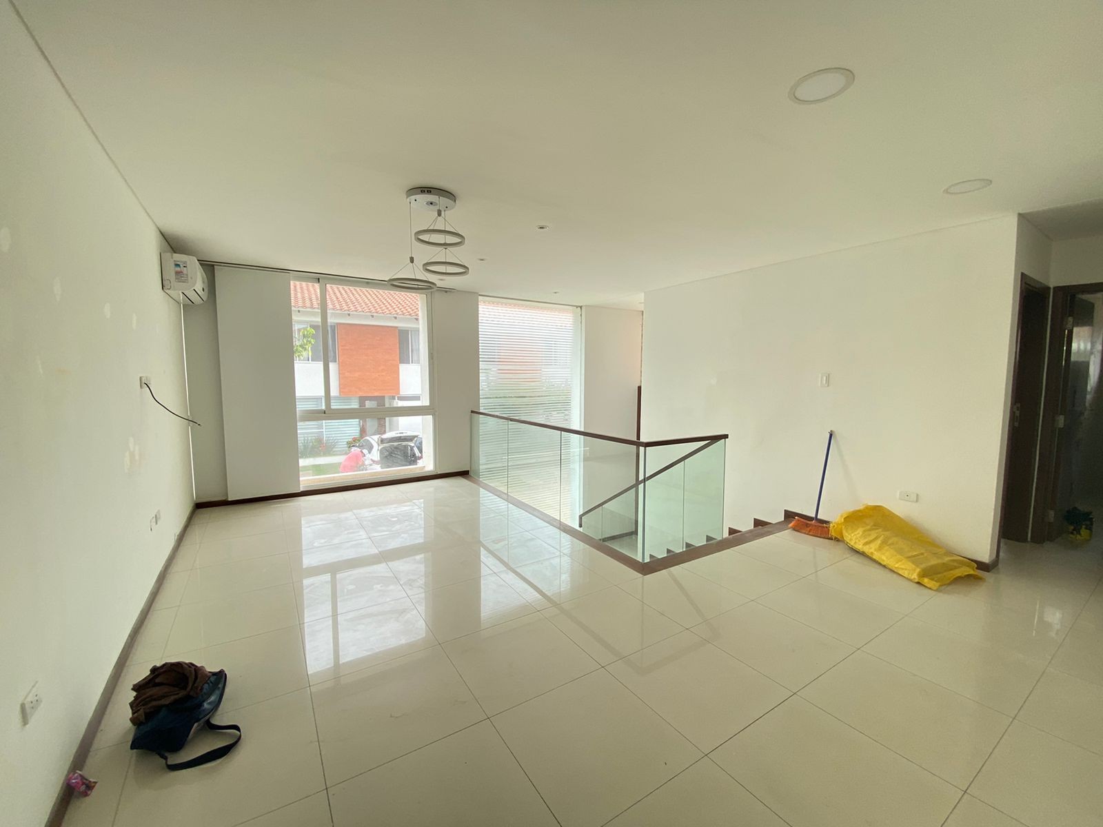 Casa en AlquilerCASA EN ALQUILER CONDOMINIO COSTA DORADA 4to ANILLO Y RADIAL 27 Foto 10