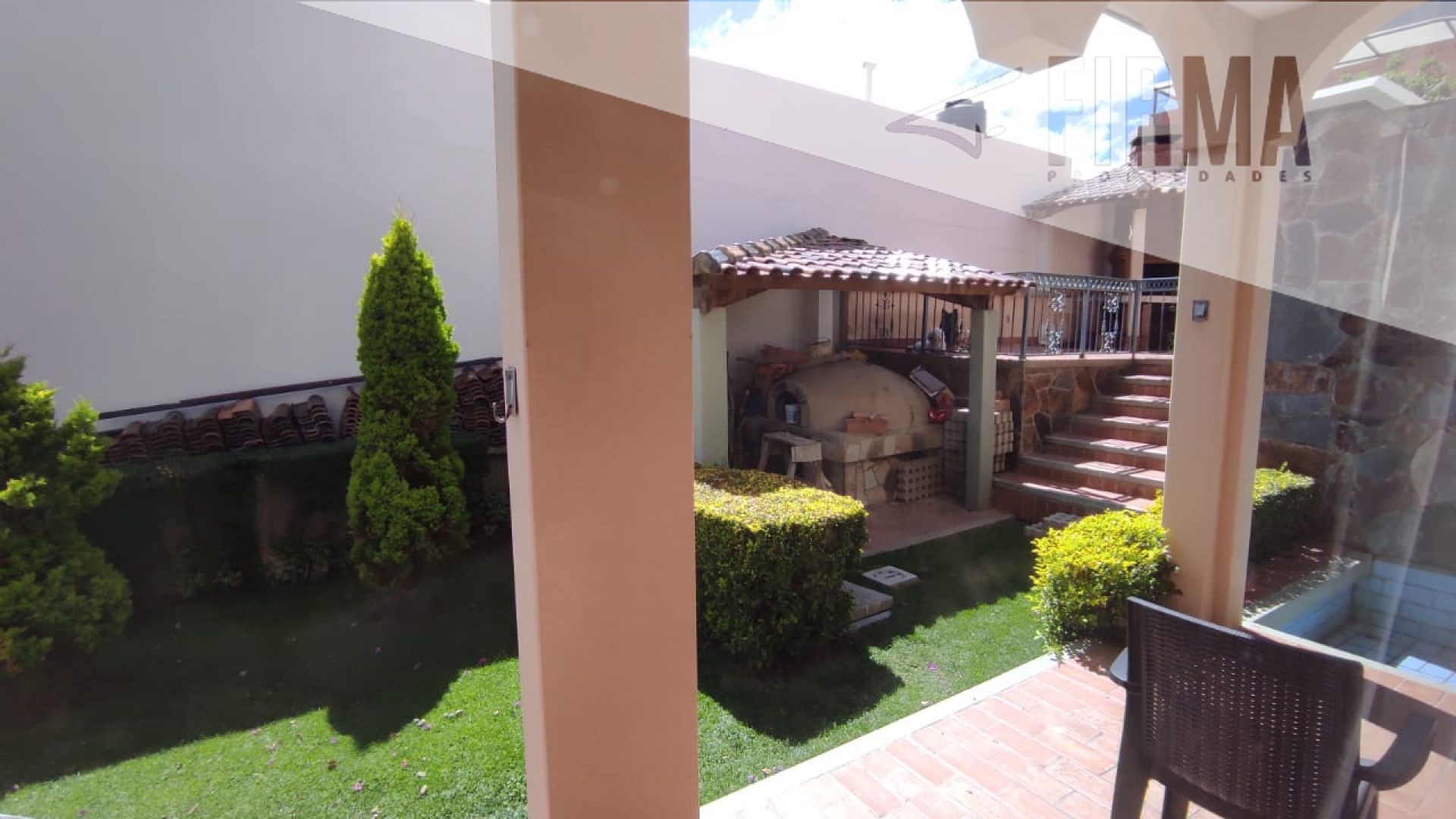 Casa Alquila esta amplia y soleada casa en Alto Calacoto, con hermosa vista de la zona sur y de la ciudad. Foto 13