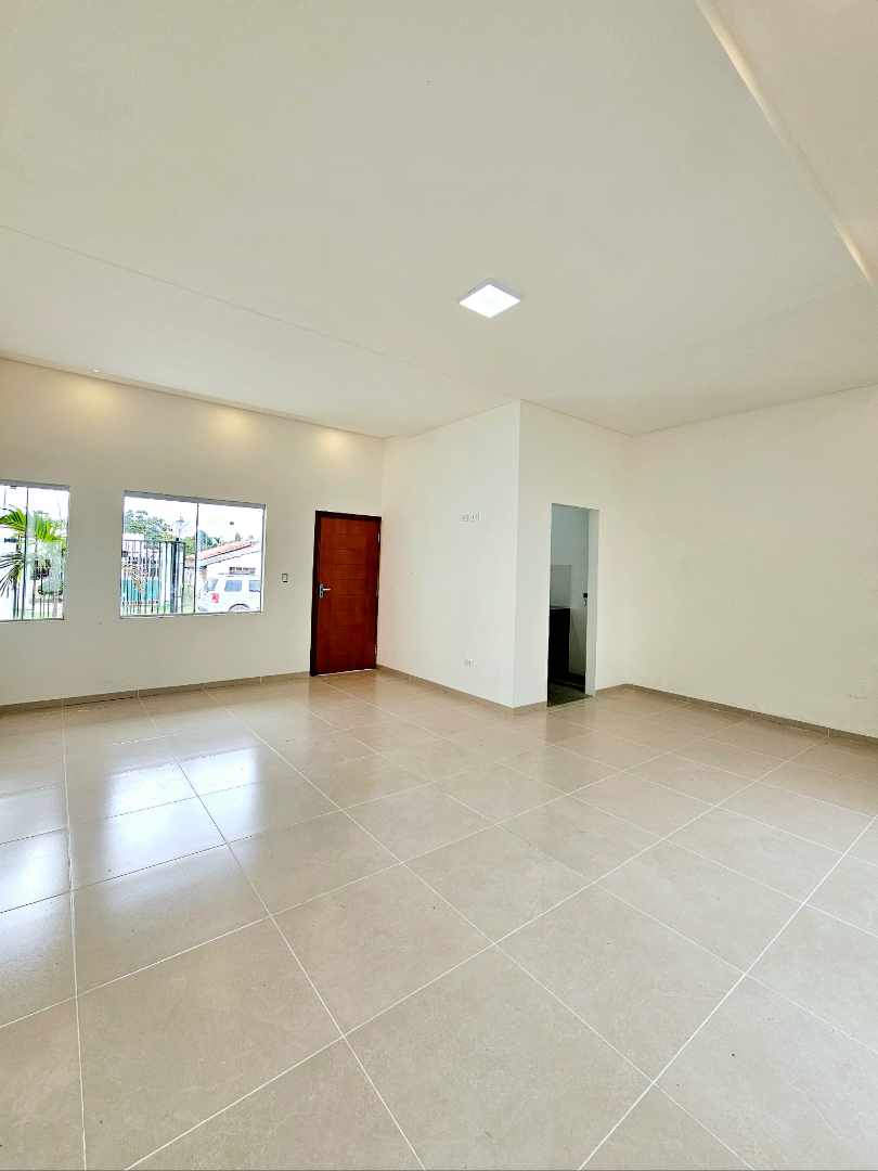 Casa en VentaZona sur
El Triunfo 9no anillo
 3 dormitorios 2 baños 2 parqueos Foto 16