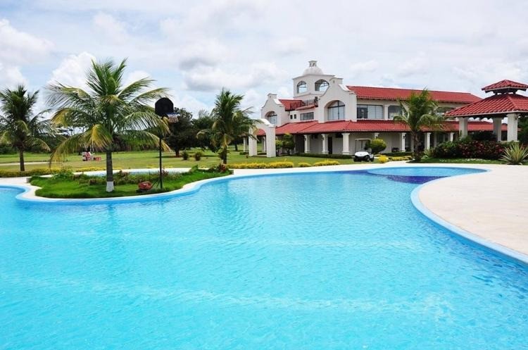 Terreno ¡OPORTUNIDAD ÚNICA! TERRENO EN ESQUINA EN VENTA EN CONDOMINIO CASA DE CAMPO COUNTRY CLUB 
 Foto 1