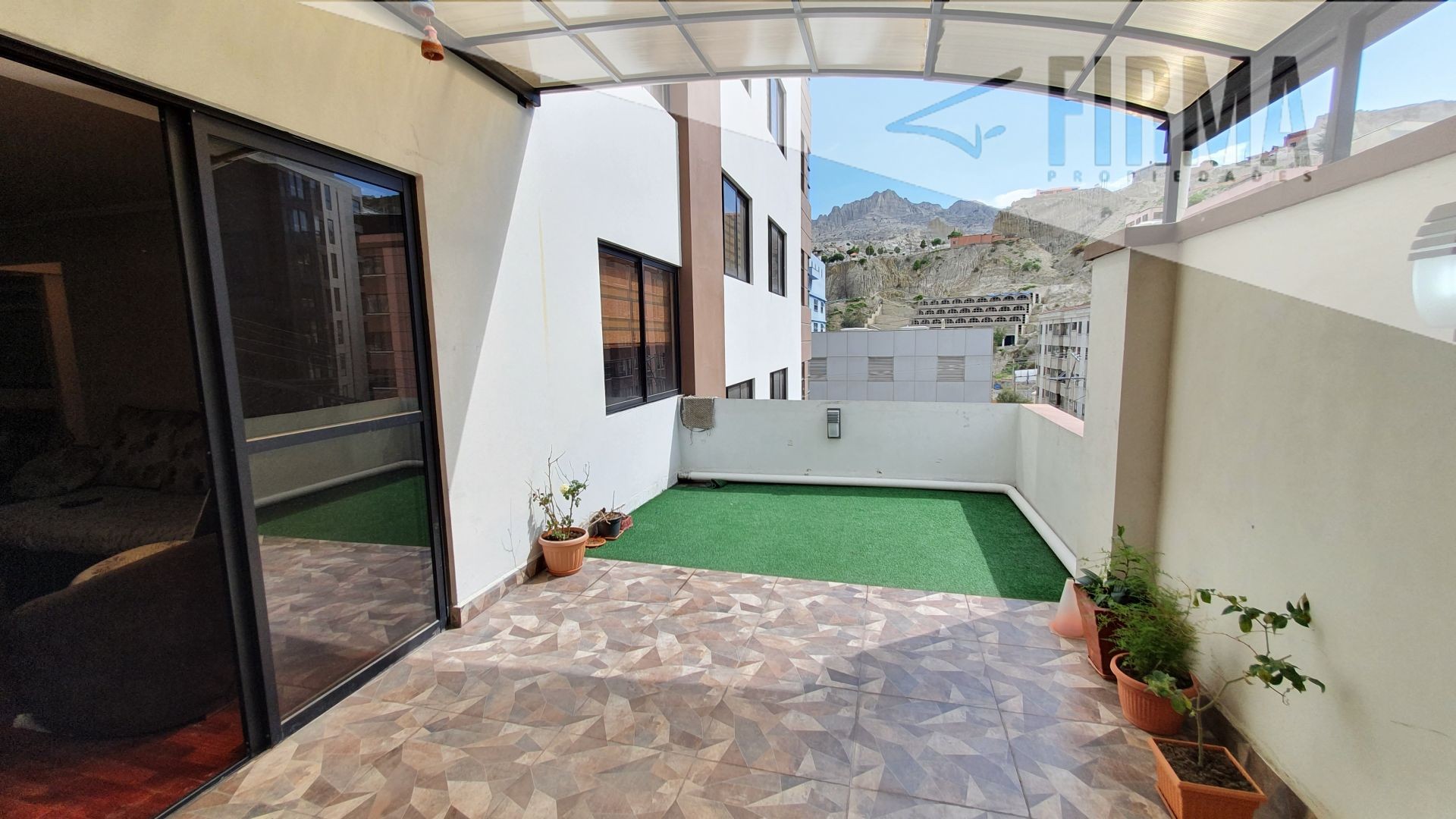 Departamento en Obrajes en La Paz 3 dormitorios 4 baños 1 parqueos Foto 7