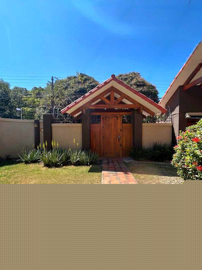 En Alquiler a $us 1,500 Foto 4