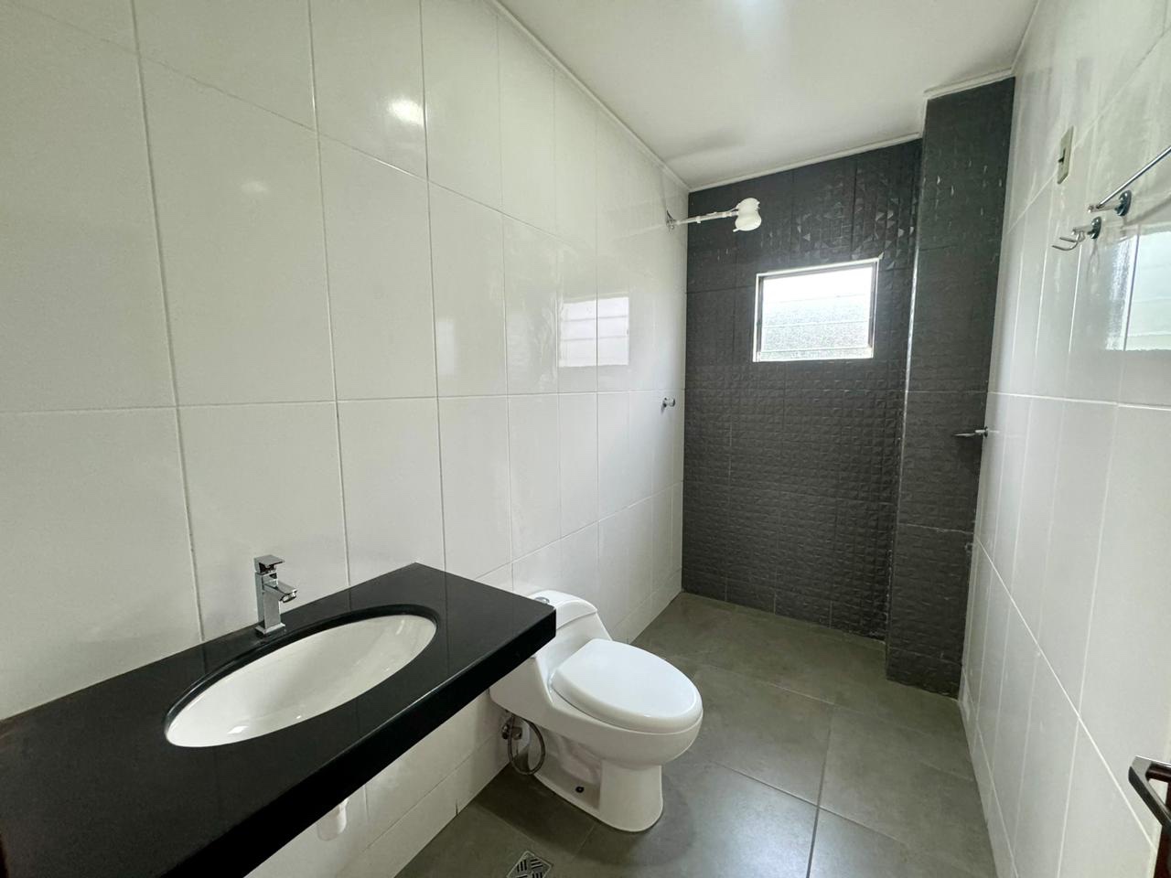 En Alquiler a Bs 5,000 Foto 6