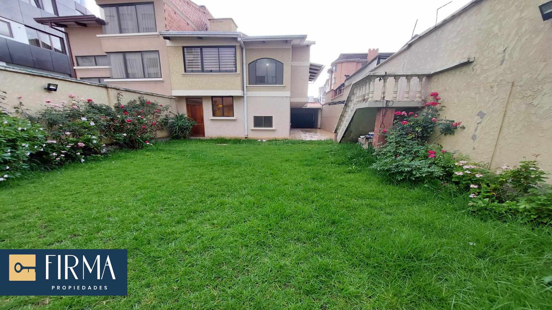 Casa en AlquilerCASA EN ALQUILER EN CALACOTO Foto 1