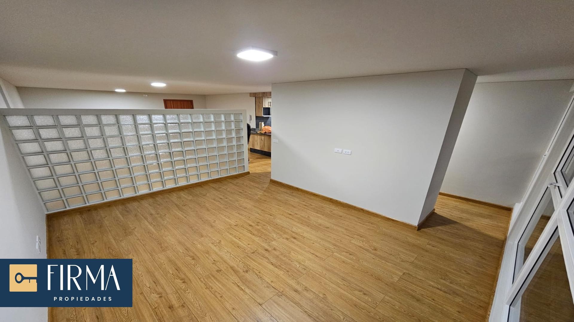 Departamento en AlquilerDEPARTAMENTO EN ALQUILER, SOPOCACHI 1 dormitorios 1 baños 1 parqueos Foto 2