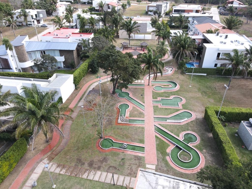 Terreno en Urubó en Santa Cruz de la Sierra    Foto 5